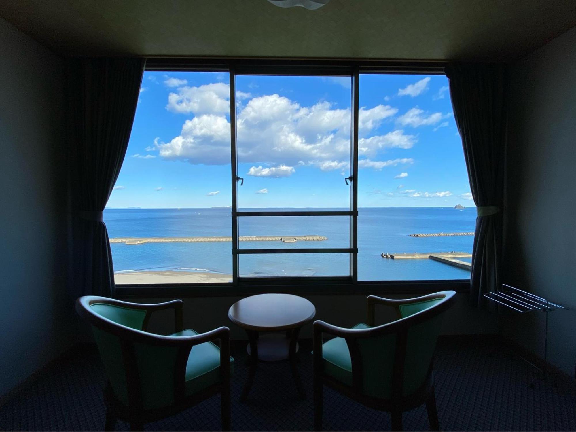伊东 龟屋乐宽温泉旅馆酒店 外观 照片